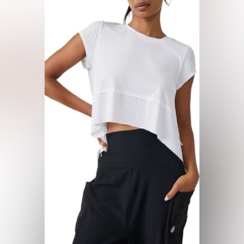 Free People White Cropped Short Sleeve Tee